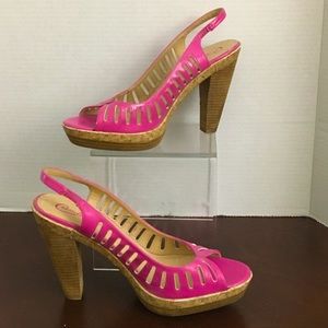 Candie’s Phyllis Fuchsia Peep-Toe Cork Pumps